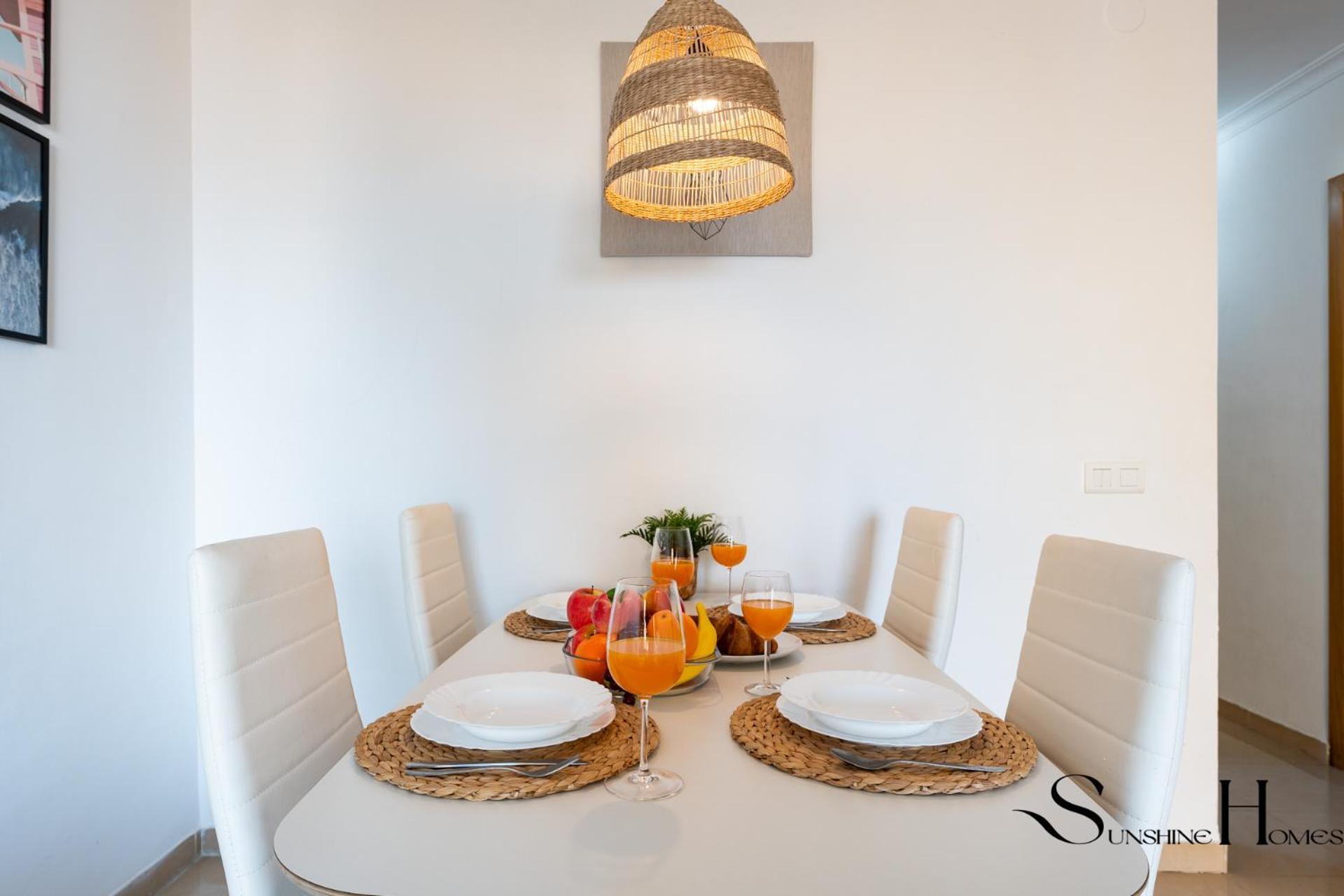 Beachside Retreat With Private Terrace Appartement